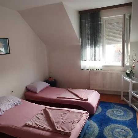 Parovic Lägenhet Nevesinje