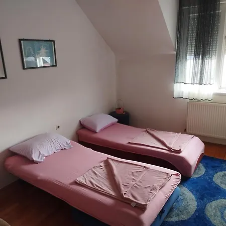 Parovic Apartment